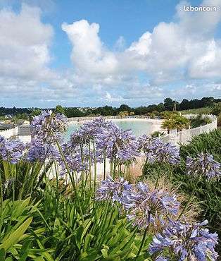 découvrez l'aire camping-car le guen, équipée de services modernes pour un séjour confortable et pratique en pleine nature.