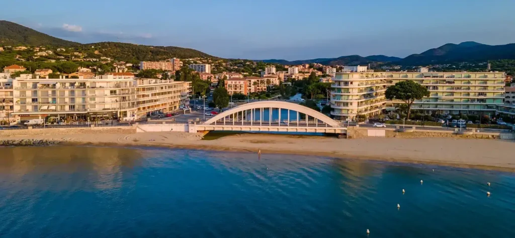 découvrez les atouts du camping saint maxime pour  : un cadre naturel exceptionnel, des animations variées, des hébergements confortables et une proximité idéale avec les plages et les attractions locales.