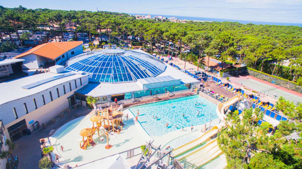 découvrez airotel ocean camping à lacanau, un village vacances en bord de mer offrant confort et activités pour toute la famille, idéal pour des vacances inoubliables près de l'océan.