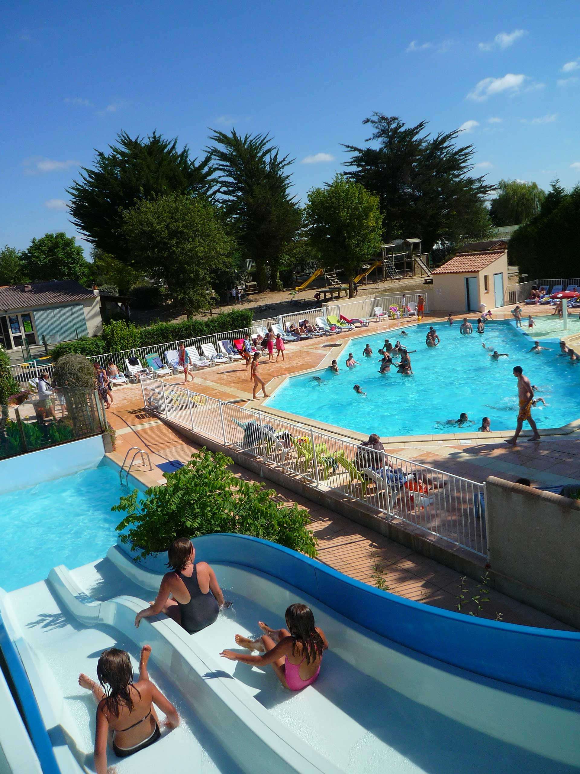 découvrez les meilleurs campings à challans pour des vacances en pleine nature, entre détente et activités familiales. réservez votre séjour dès maintenant !