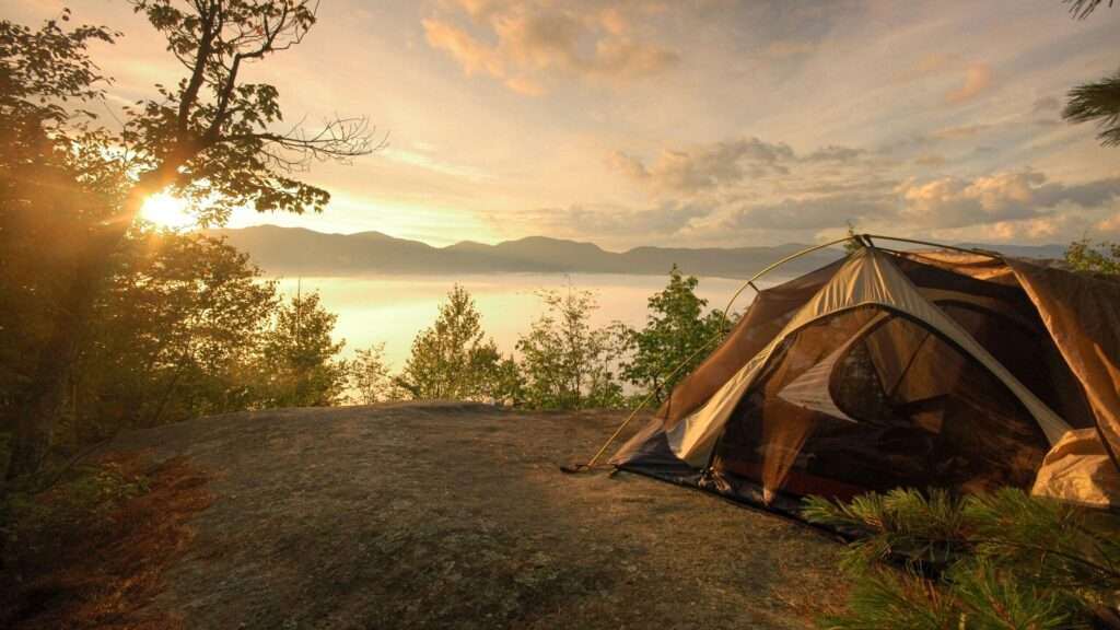 découvrez nos campings pour des vacances en pleine nature, entre détente, loisirs et convivialité. réservez votre séjour idéal dès maintenant !