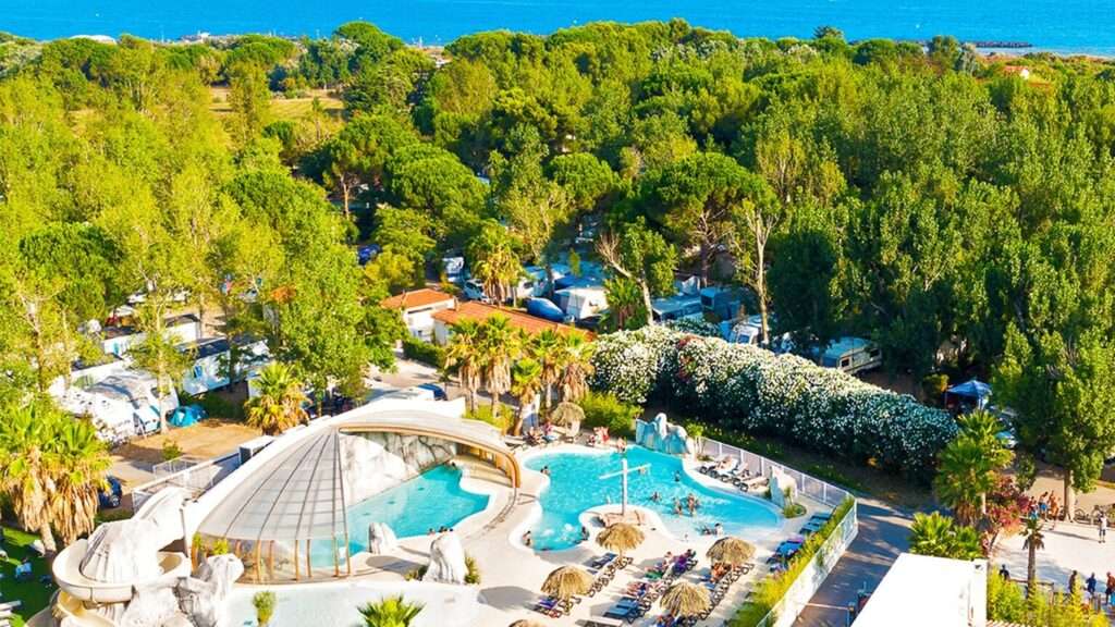 découvrez notre avis complet sur le camping hélios : emplacement, équipements, ambiance et conseils pour un séjour inoubliable en pleine nature.