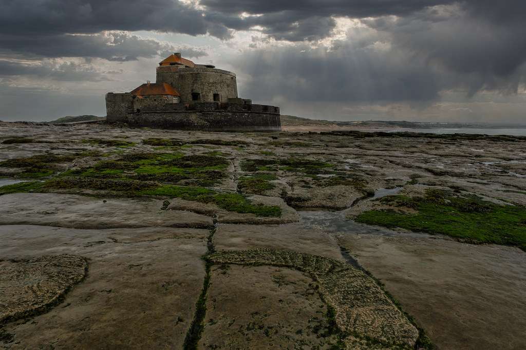 découvrez des activités à faire à fort-mahon lors des journées pluvieuses : visites, loisirs indoor et idées pour profiter pleinement malgré la météo.